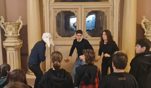 visita guidata al Teatro Morlacchi  a cura di TSU Teatro Stabile dell'Umbria  e Giacomo Luzietti che ha previsto anche una tappa presso la Casa Museo di Palazzo Sorbello. 